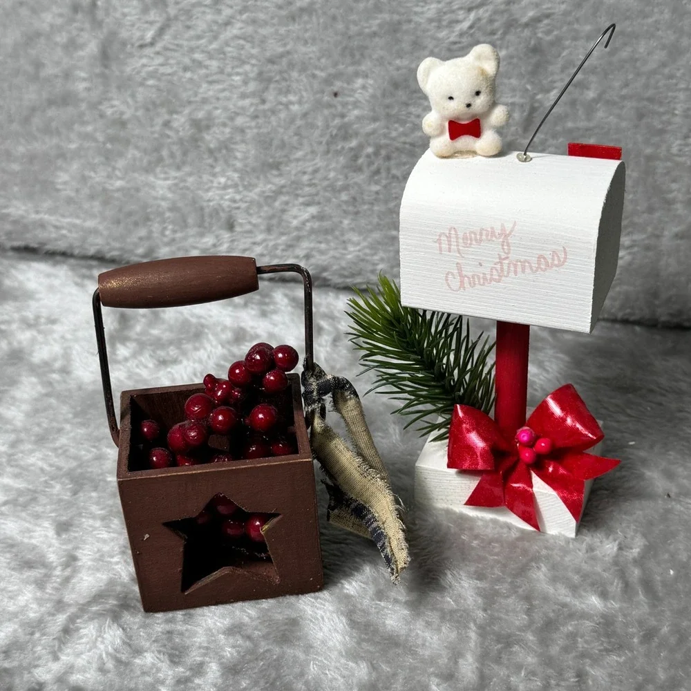 Mini Primitive Wood Star Basket Décor Faux Cranberries‎ Country Farmhouse Rustic